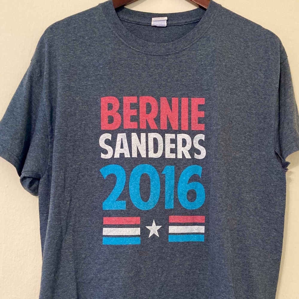 Vintage Bernie Sanders 2016 Campaign Shirt